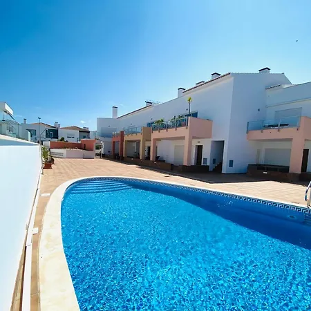 Porto De Abrigo * Burgau